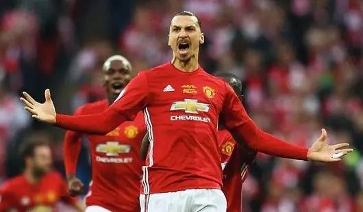 作为一名荷 作为一名荷