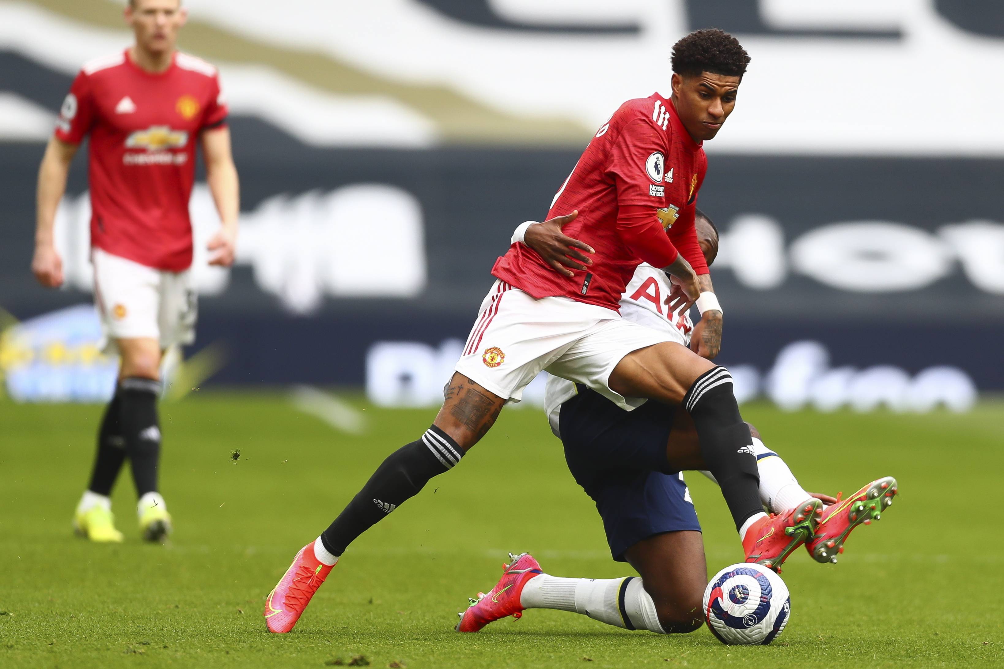 随着中卫新 随着中卫新