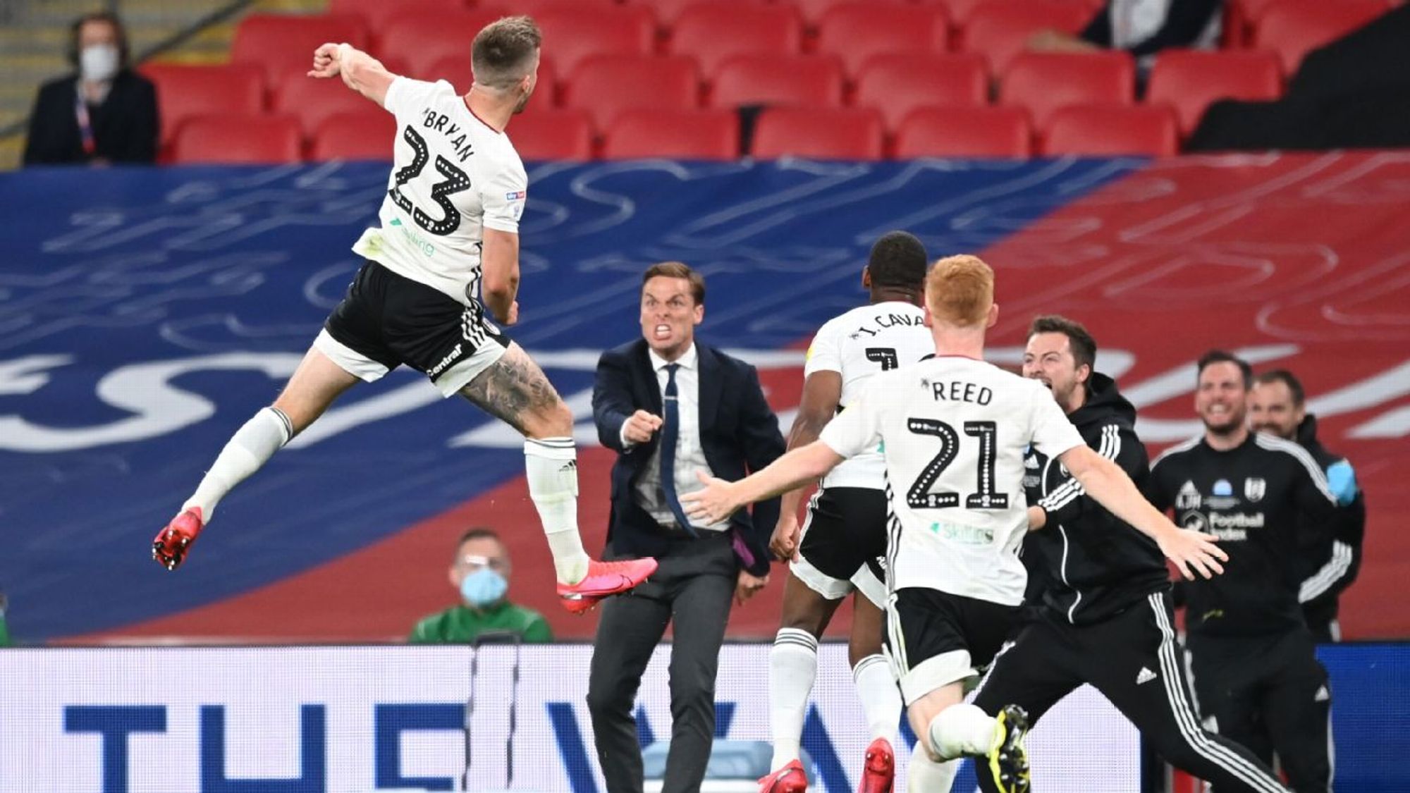 尽管在联赛 尽管在联赛