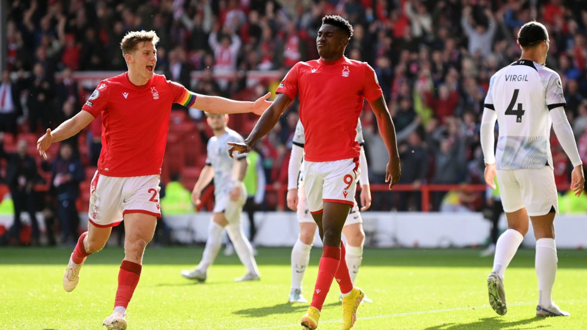 尤其適合穆 尤其適合穆